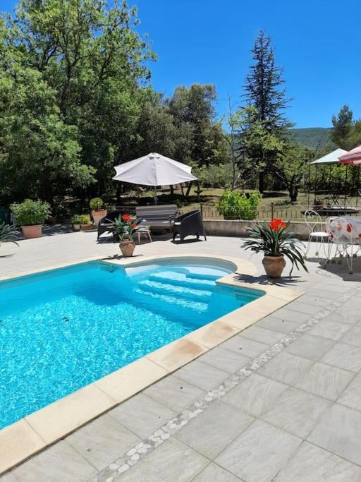 Villa Le Bosquet En Luberon. Ménerbes Εξωτερικό φωτογραφία